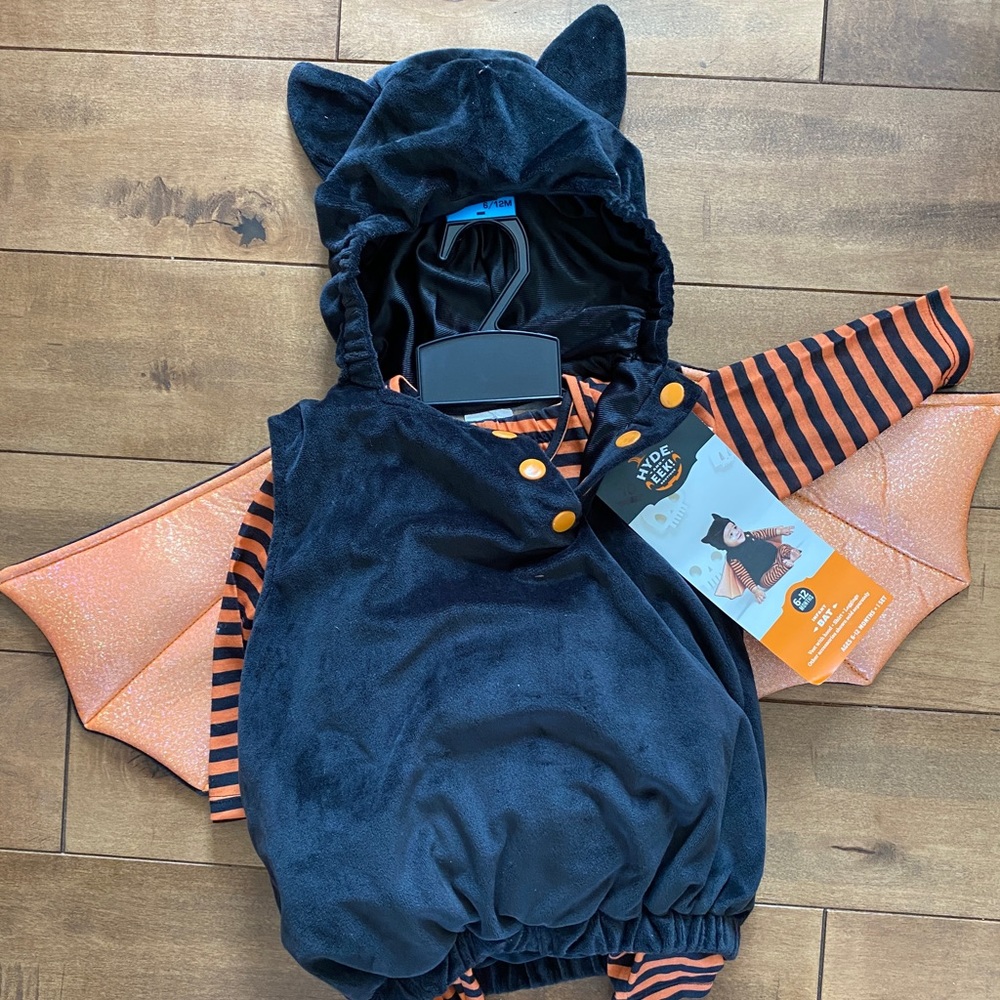 New infant bat costume 6-12 M 🦇